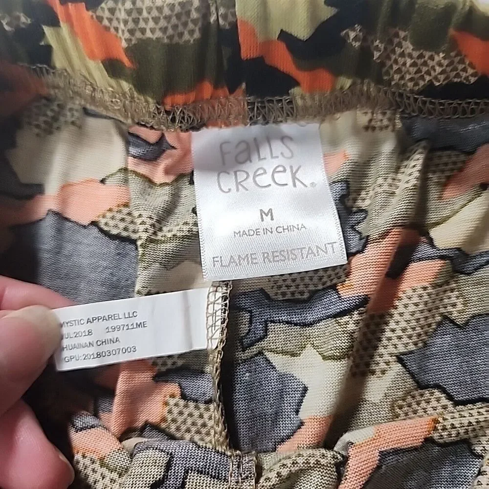 Falls Creek Boys Size Medium‎ Pajama Set Camouflage Wolf 2 Piece Set Long sleeve
